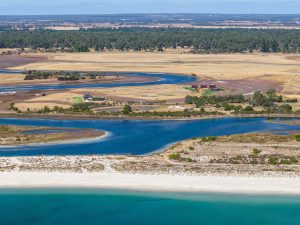 Samphire Chalets accommodation in margaret region 02